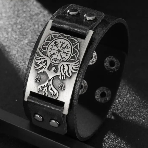 NEW Viking Rune Men's Wide Leather Bracelet - Picture 2 of 7